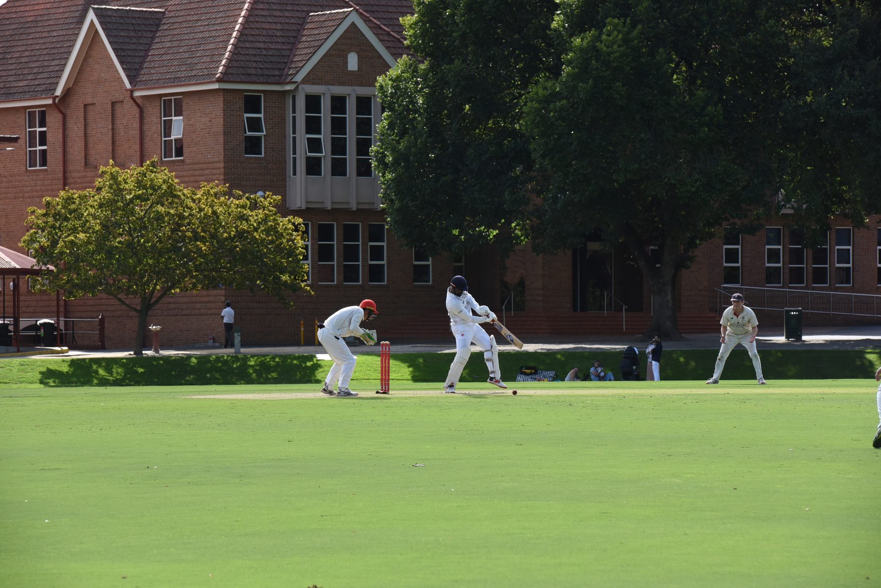 Grand Final day, mid-innings